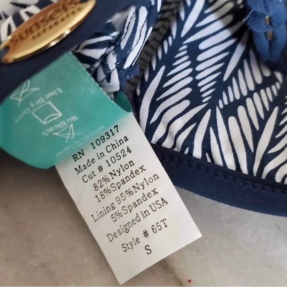 Sunsets Swimwear Foxtail Hollywood High Neck X Back Top - Picture 8 of 8